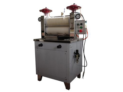 PO-2型立式氣動(dòng)小軋車